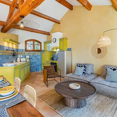Le Provence, 6 Pers, 5 Min Des Plages Daire Le Lavandou